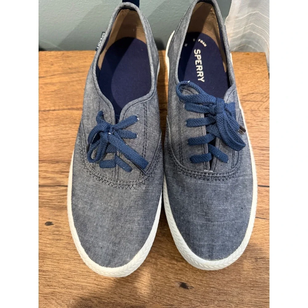 Sperry Women's‎ Blue Denim Canvas Boat Shoes Sneakers Size 9.5M